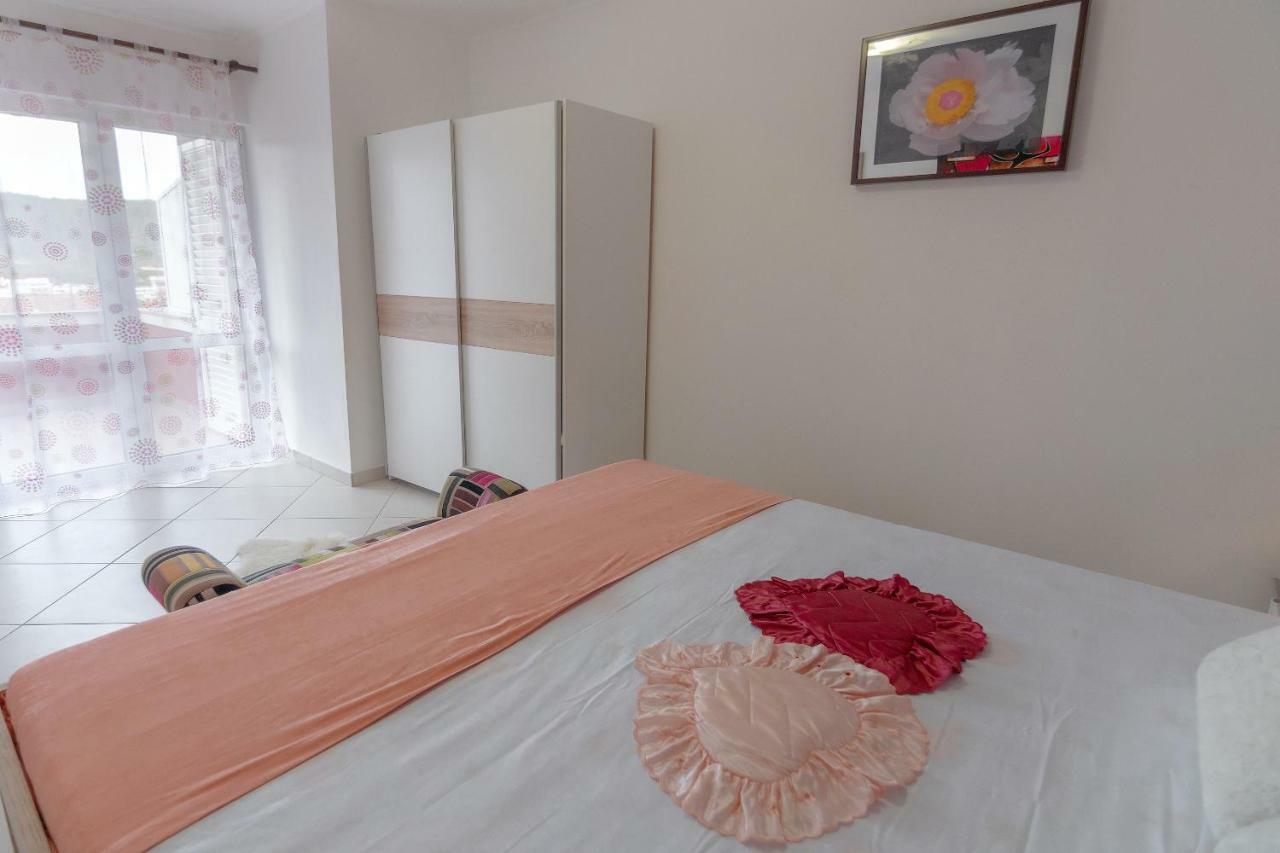 Apartmani Ivan Lopar Eksteriør bilde
